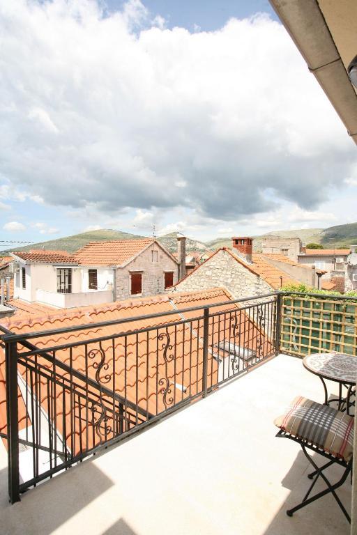 Rooms Beljan Trogir Zewnętrze zdjęcie